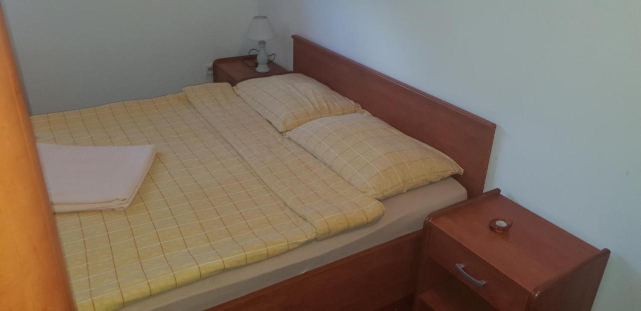 Klet Jana Bed & Breakfast Jastrebarsko Exteriér fotografie